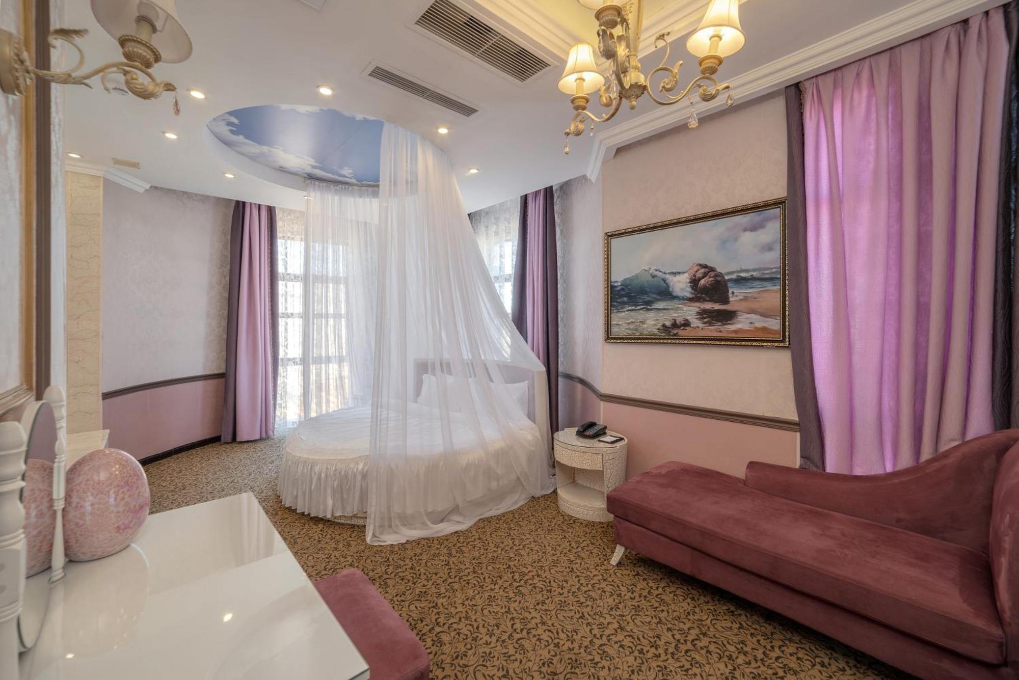 Jannat Regency Bishkek Exterior foto