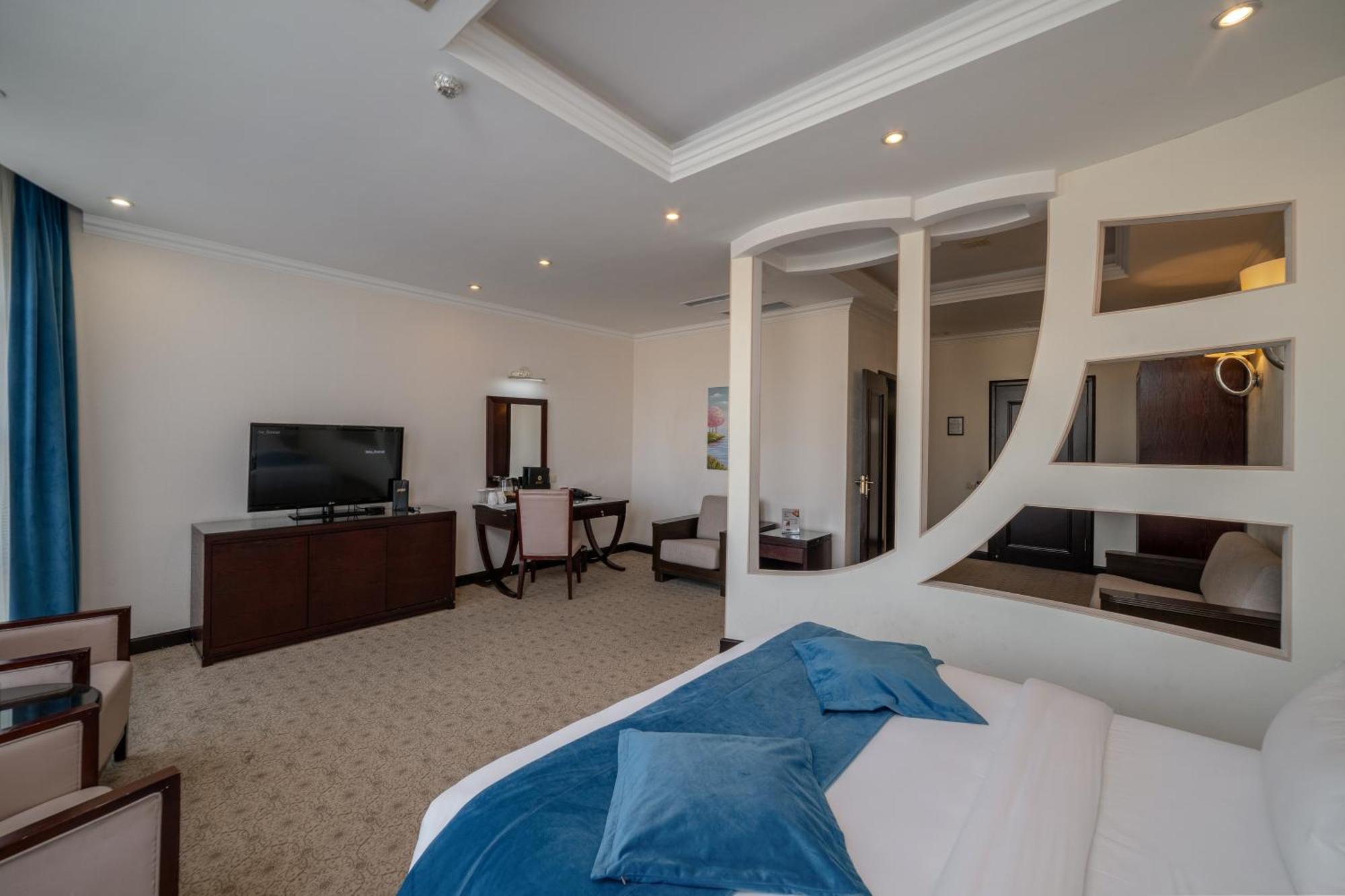 Jannat Regency Bishkek Quarto foto