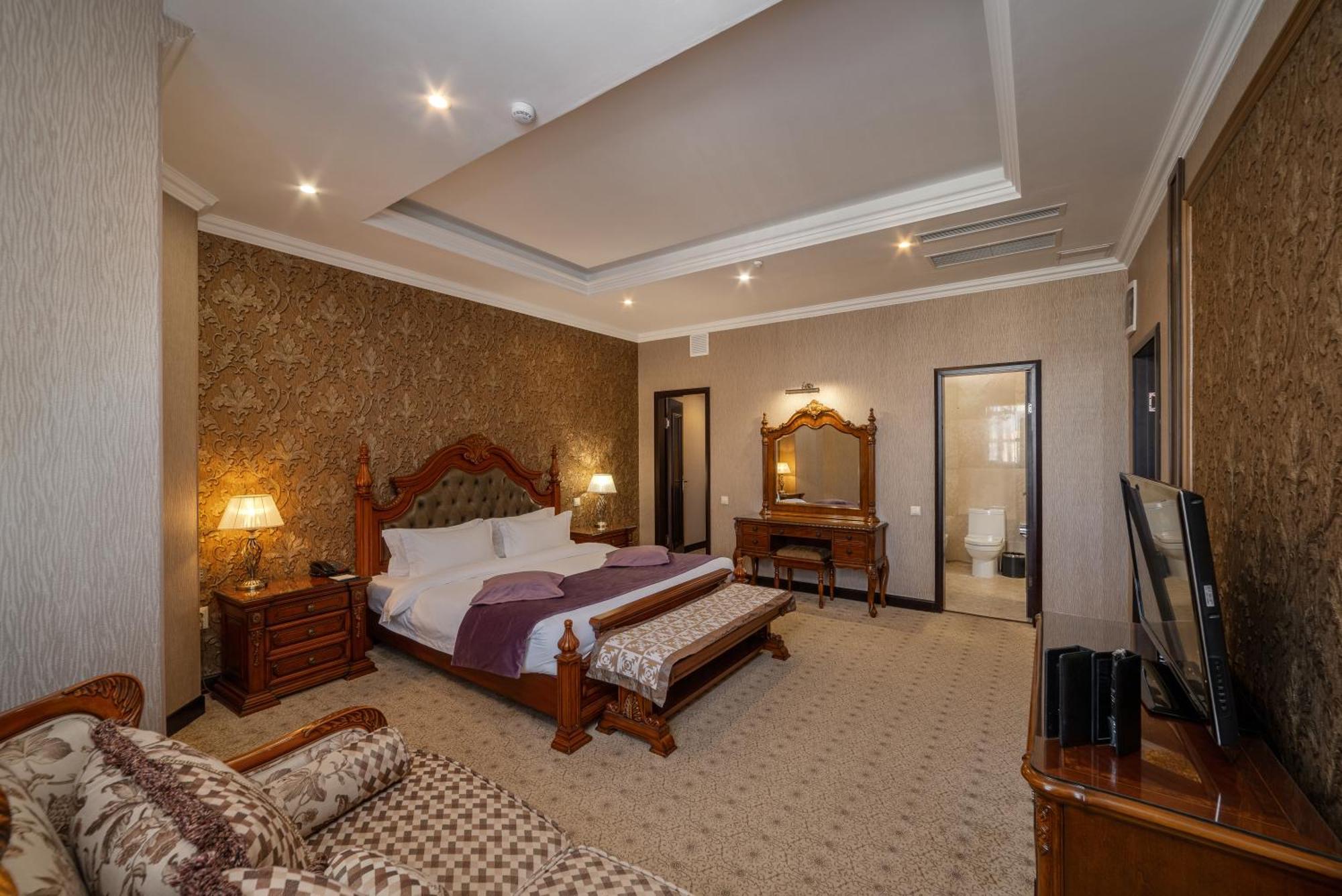 Jannat Regency Bishkek Quarto foto